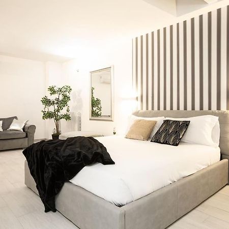 Memorable Jacuzzi Suite Navona Roma Exterior foto