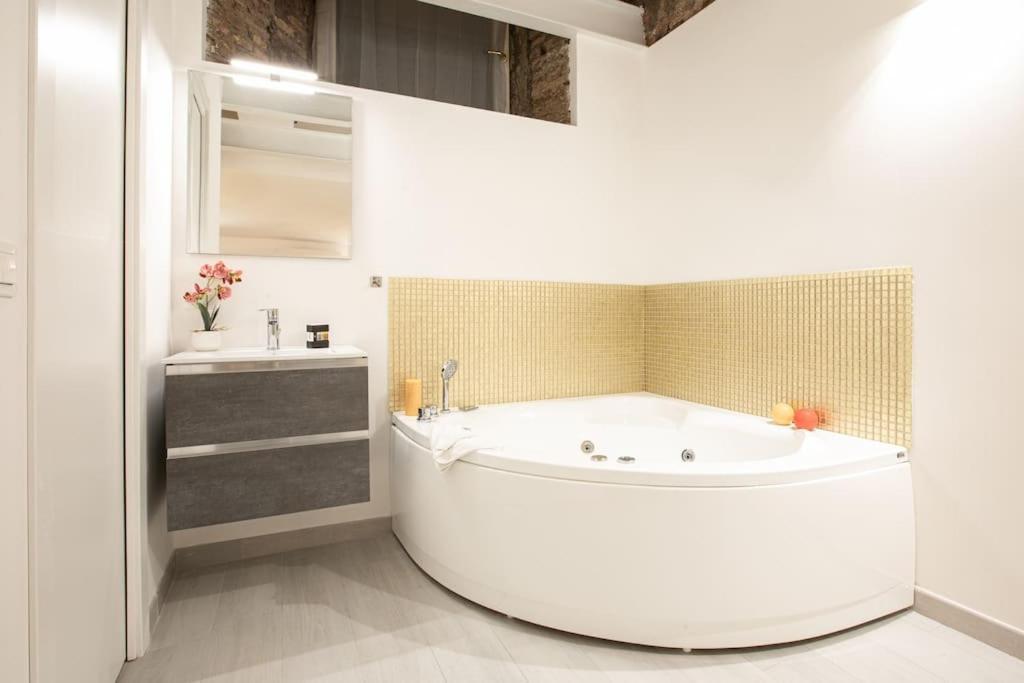 Memorable Jacuzzi Suite Navona Roma Exterior foto